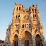 Hi * Amiens