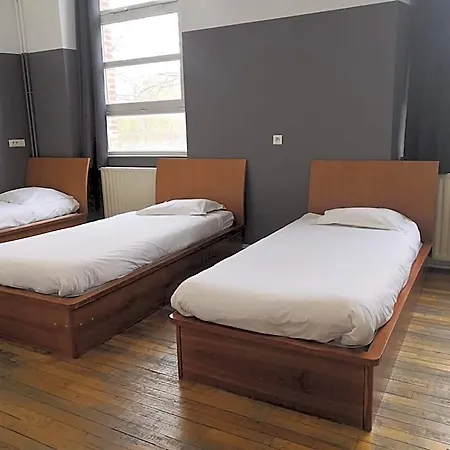 Hostal Hi *